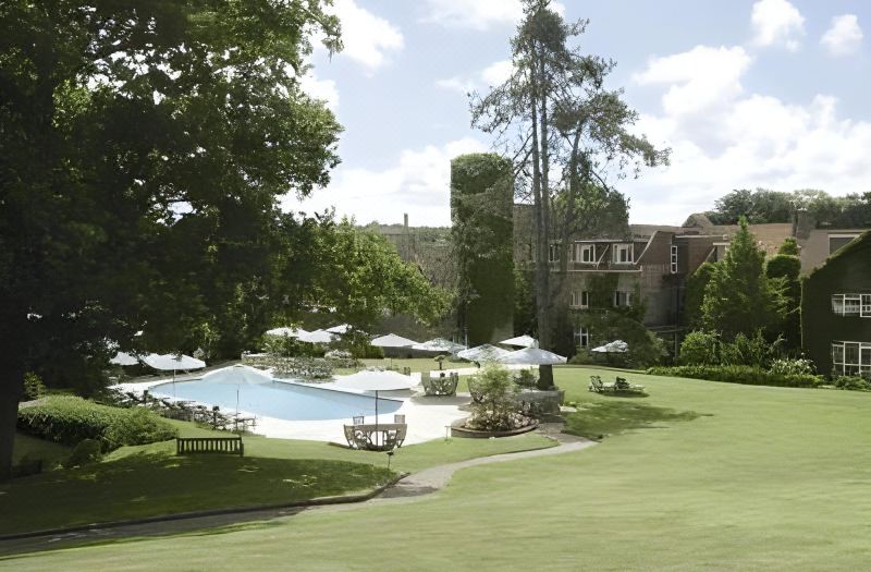 Longueville Manor photo 3