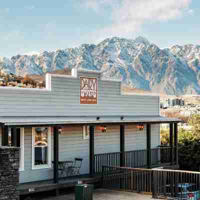 The Dairy Hotel Queenstown, A Naumi Chapter Hotel Exterior