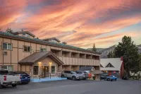 Eod SureStay Plus Hotel by Best Western Mammoth Lakes