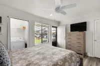 Charming 1-bedroom condo in superb Destin with WiFi, AC