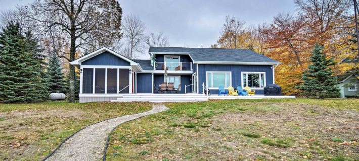 Fire Pit, Smart TV Waterfront Charlevoix Home Hotels in Charlevoix County