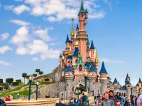 Renovated and elegant Ledoux Land house near Disney and 45 min from Paris Hotels in Bailly-Romainvilliers