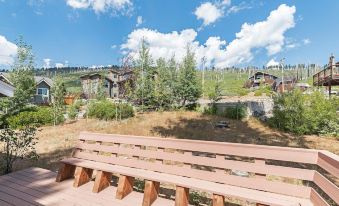 Elk Forest Escape Economy Family Abode