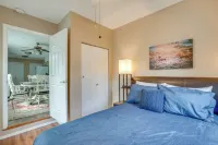 Serene Clifton Retreat with Hot Tub and Fire Pit! - Wifi