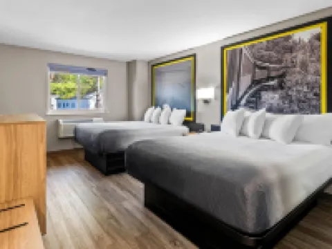 Super 8 by Wyndham Lewiston Auburn Area Hotels in Androscoggin County