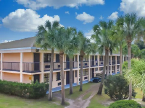 Apmイン・アンド・スイート ジャクソンビルのホテル