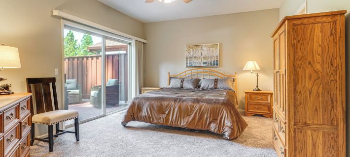 Golf and Mountain Views - Retreat in Clio Hotels in Plumas County