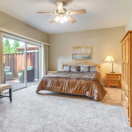 Golf and Mountain Views - Retreat in Clio