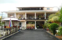 PENTHOUSE AT DALAIS  호텔