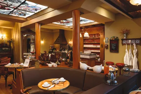 Bayard Bellecour Отели рядом с достопримечательностью «Парк Тет д'Ор»