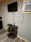Handicap-Accessible Cabin Near Kirby Landing & Lake Greeson – Pet-Friendly