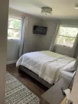 Charming 2-bedroom house near Artpark in the Village of Lewiston