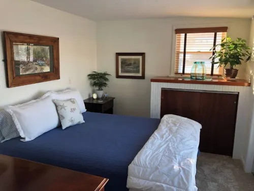 WATERFRONT 1BDRM SPACIOUS STUDIO APARTMENT