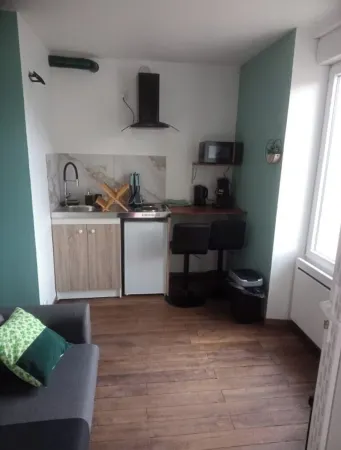 New Dublin-themed studio, 30 minutes from Poitiers and the Le Vigeant racetrack! Отели в г. Вальдивьен