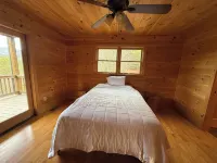 Gorgeous Cabin Private Retreat on 15 acres