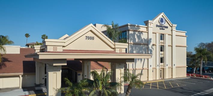 DoubleTree by Hilton Buena Park Hotels in Orange County