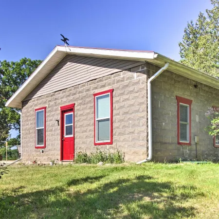 Bungo Creek Retreat w/ Multi-Use Trails & a Creek