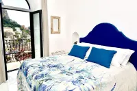 Tyrrhenian Sea View Apartment Hotels in Liparlati