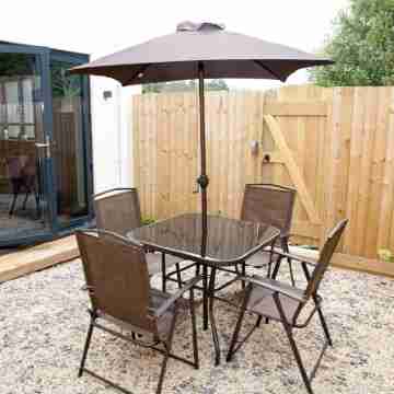 Luxury home from home, free parking, walk into Bath Hotel Exterior