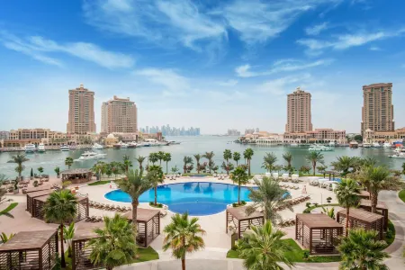 The St. Regis Marsa Arabia Island, the Pearl Qatar Отели рядом с достопримечательностью «Qatar Philharmonic Orchestra»