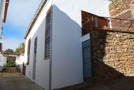 Casa Doña María Valdelarco Sierra de Aracena Отели в г. Valdelarco
