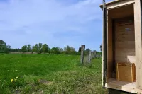 Bee wagon with fireplace & sauna can be used all year round in the natural garden