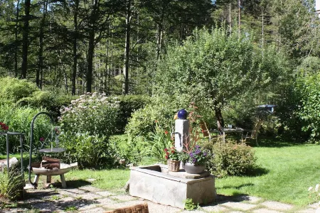 The old customs house apartment dormouse