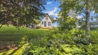Shoreline Serenity - 2 Private Acres - 4-Star