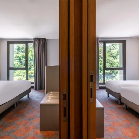Spark by Hilton Lyon Park Saone
