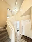 Sunset Retreat! Quiet, gated community, close to hiking and restaurants