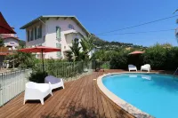 La Villa Roseraie , Hôtel Familial Ouvert Toute L Annee - Pool