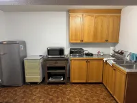 Cozy 2-bedroom apartment with WiFi, AC in amazing Penticton