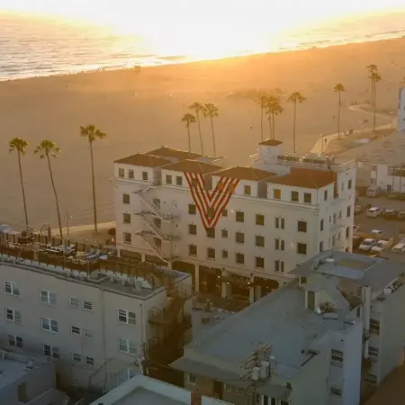Venice V Hotel