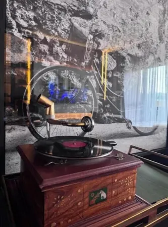 Chic 2-bedroom apartment with AC, WiFi in fantastic Midrand Отели рядом с достопримечательностью «Dainfern»