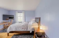 3-bedroom house in peaceful Brighton-Rochester with WiFi, AC. Enjoy your stay Hotels in Brighton