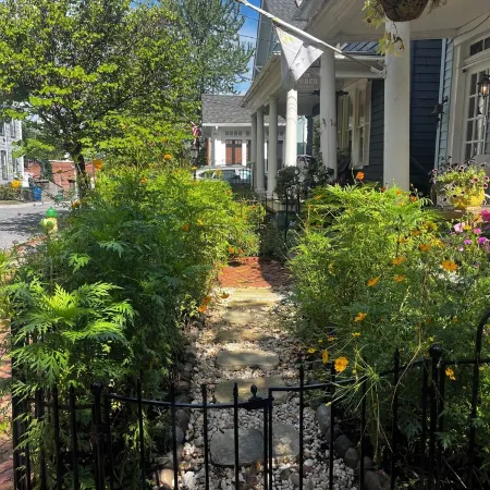 Walk to Everything - Historic Art’s District