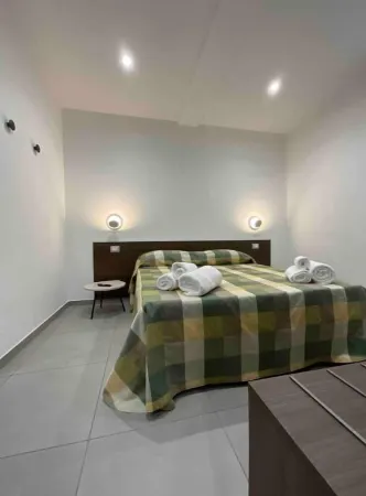 Centopassidamare Emerald