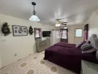 Casa ColibríUltraWIFI, HOTTUB, POOL, PLAYPEN, 2KING BEDS, MULTI FAMILY FRIENDLY