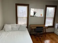 1 mile from Strong URMC, Downtown Rochester Micro Studio Tiny House Apartment
