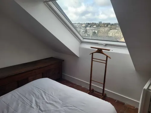 La Maison du Donjon - 8 Pers. Parking et Jardin Terrasse Avec vue sur le Dnjon Hotels in Loches
