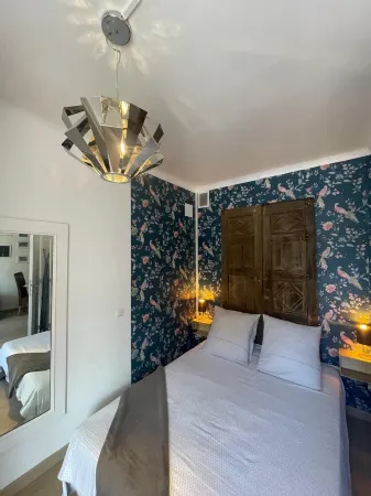 Mise au Vert F2 à 5 mns des Commerces et 2 mns des Thermes Mer et la Montage