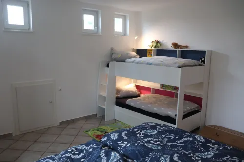 Ferienwohnung mit 135m², Platz für 4 Erwachsene + 2 Kinder, Infarotkabine Hotels in Eslohe