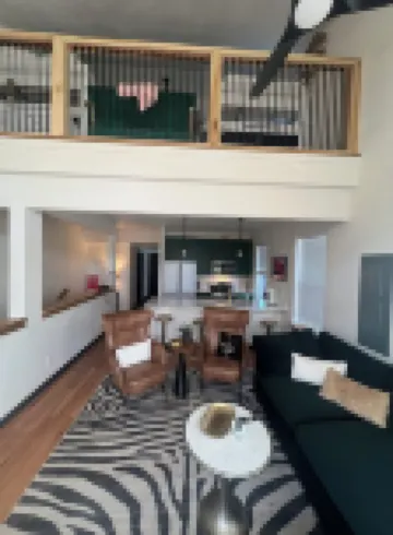 The Birdcage at The Hawk sleeps 10 - 2 bedrooms & 2 1/2 bathrooms.