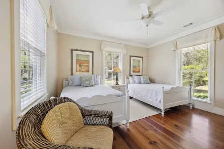 Palmetto Bluff Home in the Heart of Wilson Village3 Bdrm-3.5 Bath