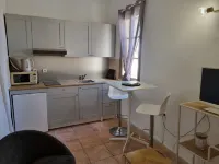 L'Appartement Arènes