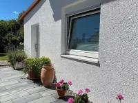 Charming apartment with air conditioning, WiFi, smart TV surrounded by greenery Hotels in Rhein-Pfalz-Kreis