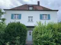 Vacation apartment on the Main, (65 m²) with balcony and garden Hotels in Veitshochheim