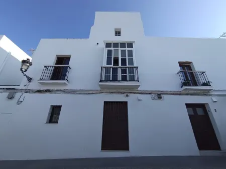 Right in the historic center, this house offers space and superb views. Отели в г. Вехер-де-ла-Фронтера