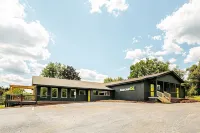 Basecamp151 Hotels in Rockfish