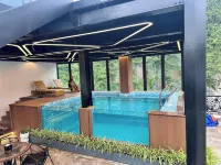 Cat Ba Wistaria Hotel - Pool & Massage